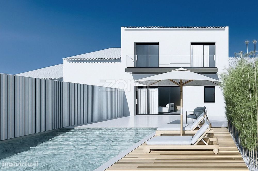 Moradia T4 com Piscina e Jardim - Chave na mão – Ponta Delgada