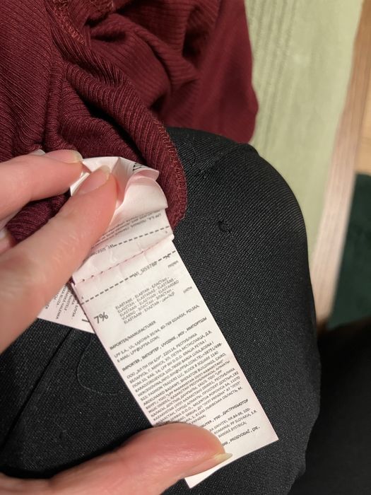 Burgundowa bluzka hispzanka