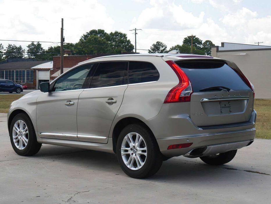 Volvo XC60 T5 Drive-E Premier      2015