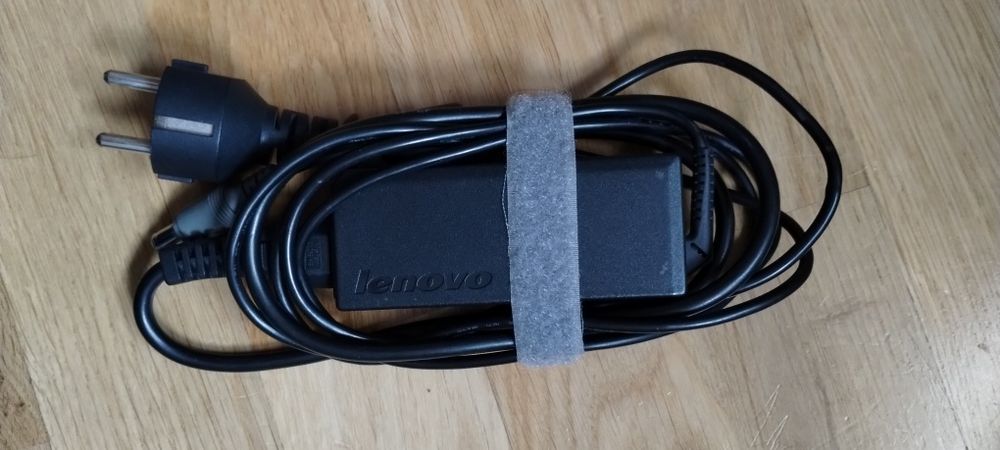 Ładowarka/zasilacz do laptopa Lenovo