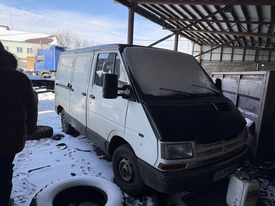 reno trafic продаж білий