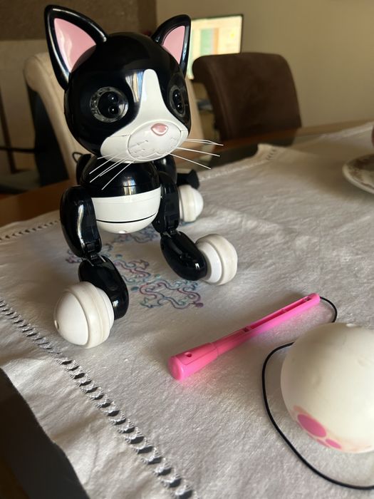 Zoomer kitty gato interativo