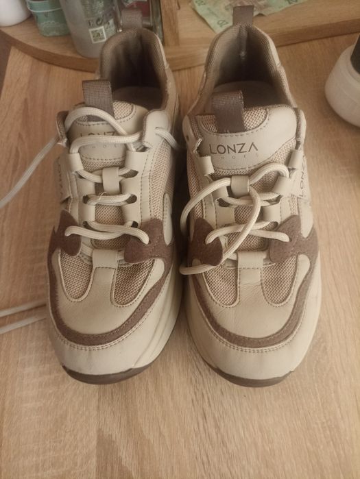 Продам кросівки Lonza 24 см