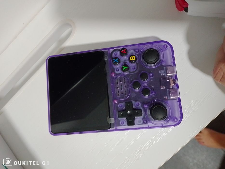Secção gaming ! Jogos retro , emuladores, stick em USB para TV . Diversão garantida!!