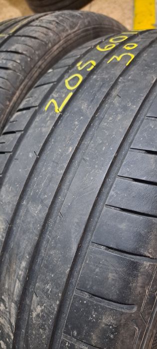 Pneus novos 205/60/16 hankok