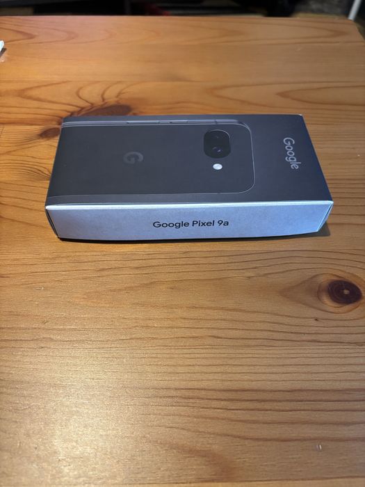 Google Pixel 9a 128GB Obsydian - Gwarancja konczy sie 29/01/2028, 100% sprawności baterii.