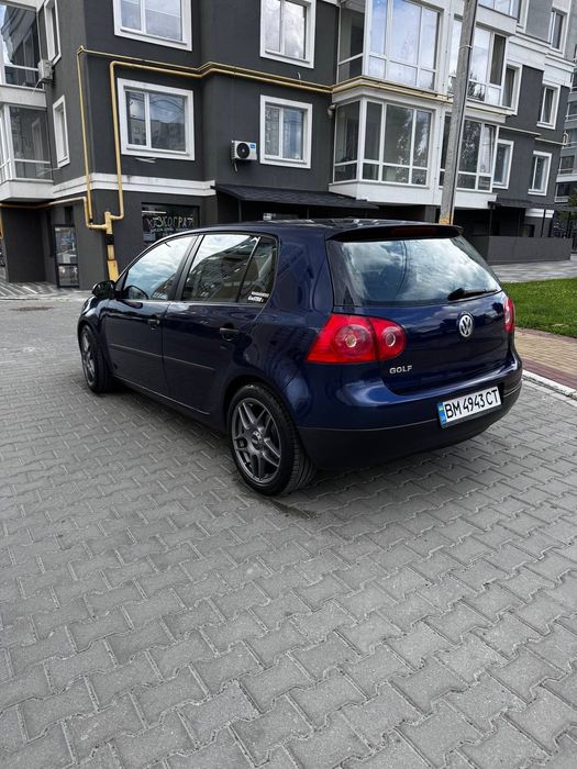ПРОДАМ  VOLKSWAGEN GOLF 2005р.двігатель 1.4  газ/ бензин