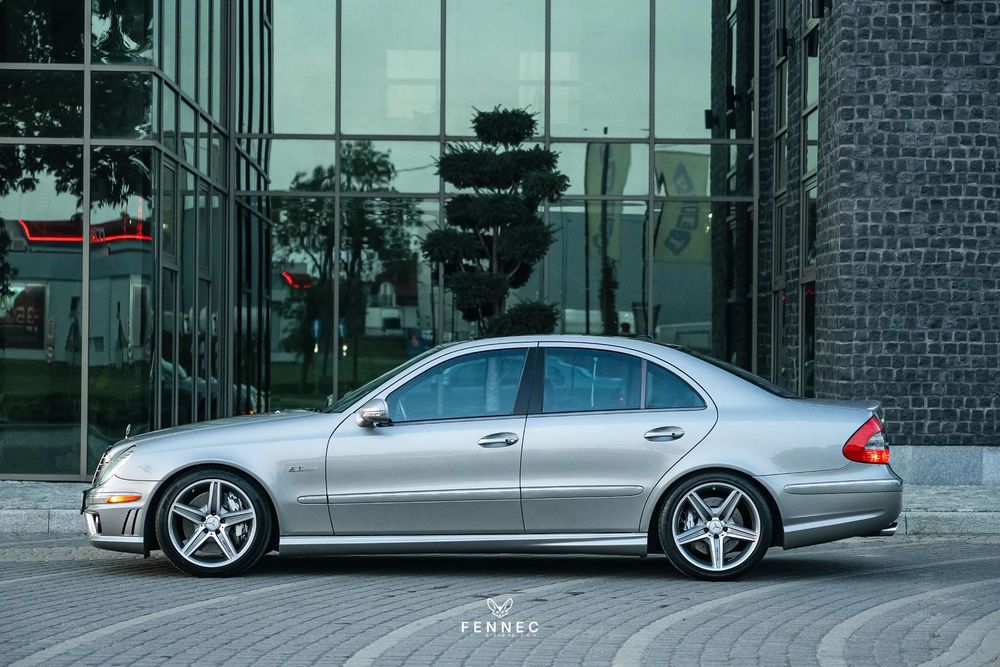 Mercedes-Benz Klasa E Mercedes-Benz E 63 AMG W211| Wzorowe zadbane oryginalne wnętrze |