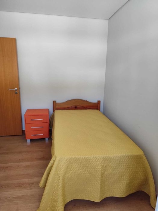Quartos para alugar a estudantes a 500 metros do ESTG