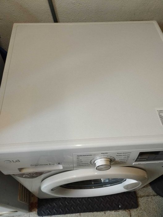 Máquina Lavar Roupa LG 8kg A+++ 6 Motion DD
