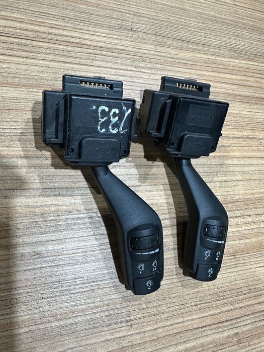 Переключатель подрулевой правый ford focus transit c-max 4M5T17A553BD