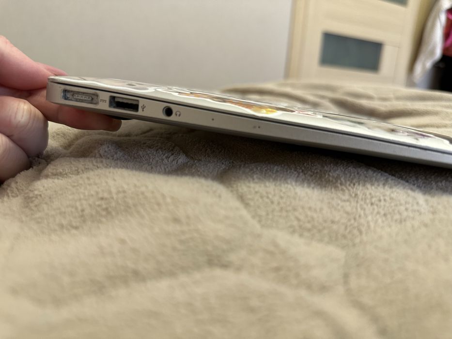 MacBook Air 13” Early 2015 макбук