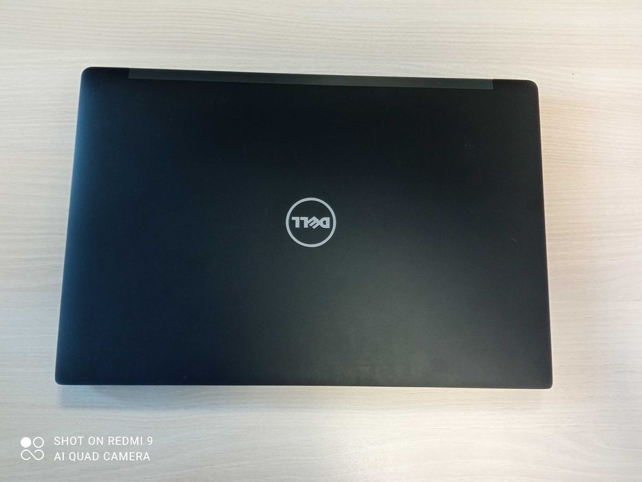 Laptopy Dell Latitude 7000