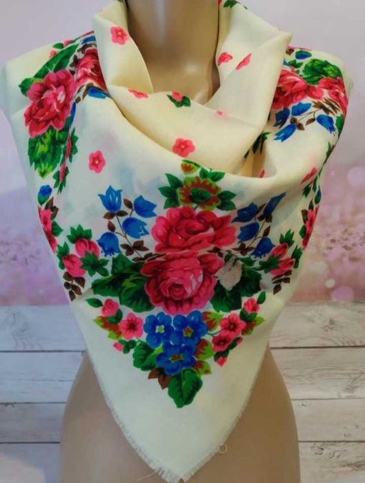 Винтажный платок времён СССР