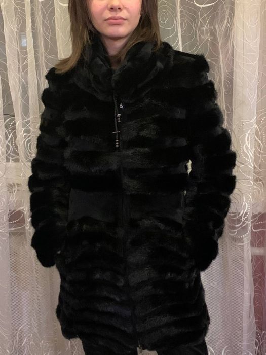 Продаю норковую шубу, новую