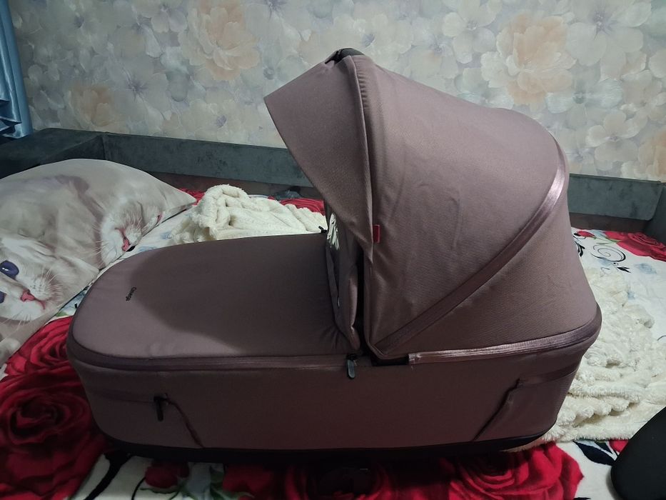 Продам дитячу каляску 2 в 1