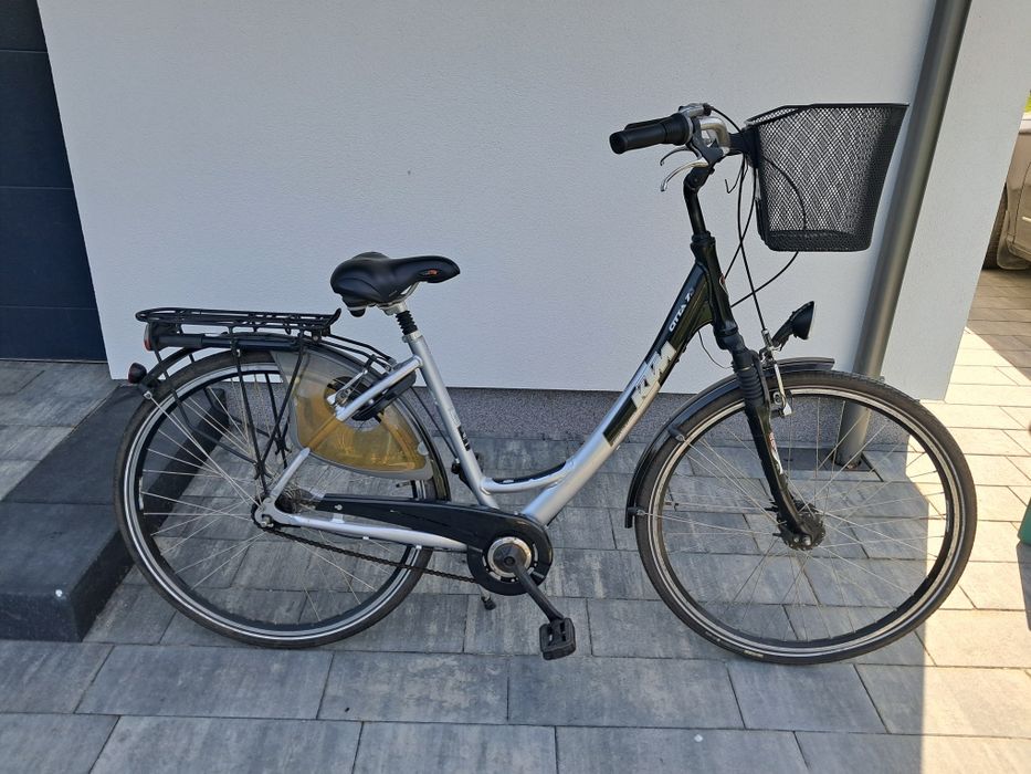 Rower damka koła 28