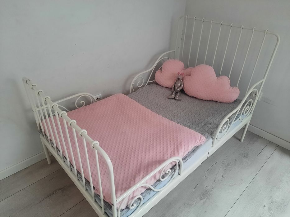 Łóżko IKEA białe MINNEN rośnie z dzieckiem + materac GRATIS