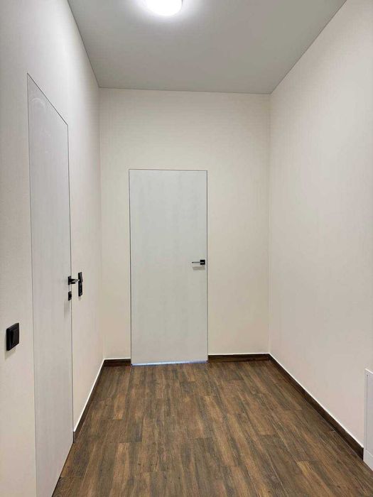 Продається простора 2-кімнатна квартира в новобудові