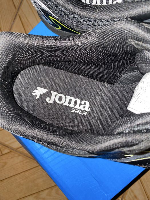 Chuteira de futebol Joma