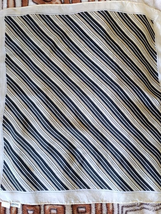 Шовкова хустка платок Hucke women