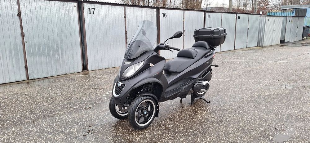 Piaggio MP-3 Piaggio Mp3 500 LT L5E 2015r Kufer Czarny Mat 28479km