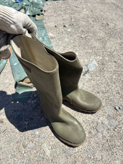 Рыбацкий костюм+резиновые сапоги р.40, новый