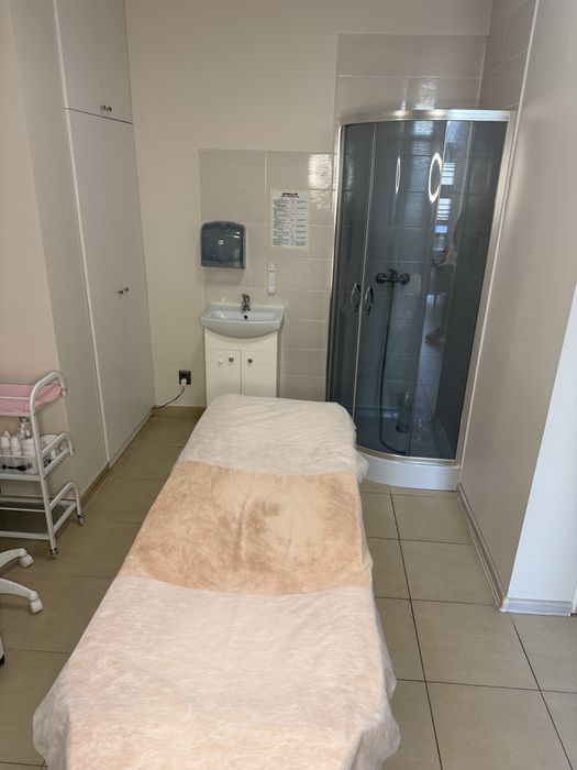 Wynajmę lokal w centrum Kurowic