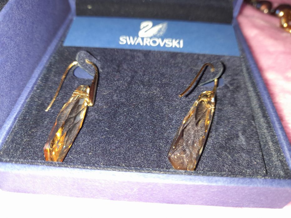 Conjunto colar e brincos brilhantes Swarovski