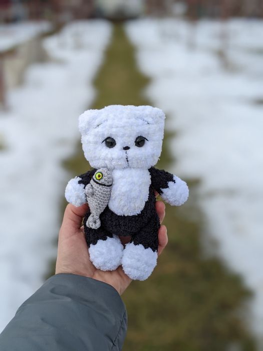 Кошенята, бразкальце їжачок та інші