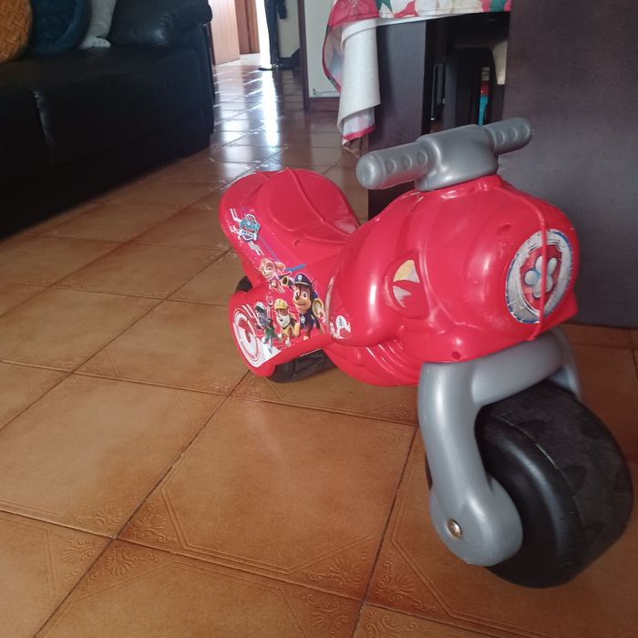 Carinho , Moto da patrulha pata