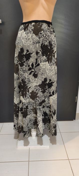 Piękna spódnica maxi, rozmiar 50