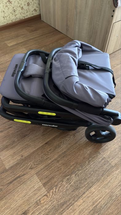 Дитяча легка коляска для прогулянок Easywalker