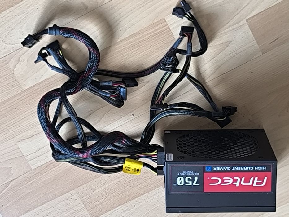 Zasilacz Antec High Current Gamer 750W (HCG-750M) – 80 PLUS Bronze