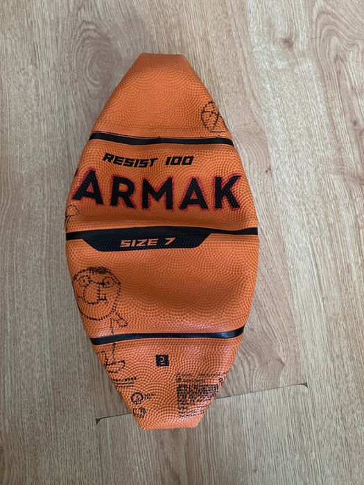 Piłka do koszykówki Tarmak RESIST100 rozmiar 7