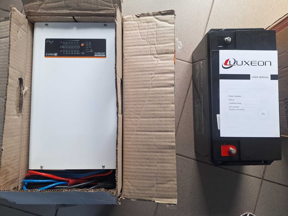 Джерело безперебійного живлення Кулон Q-1000/12 V4.0 і АКБ LX12-65MG