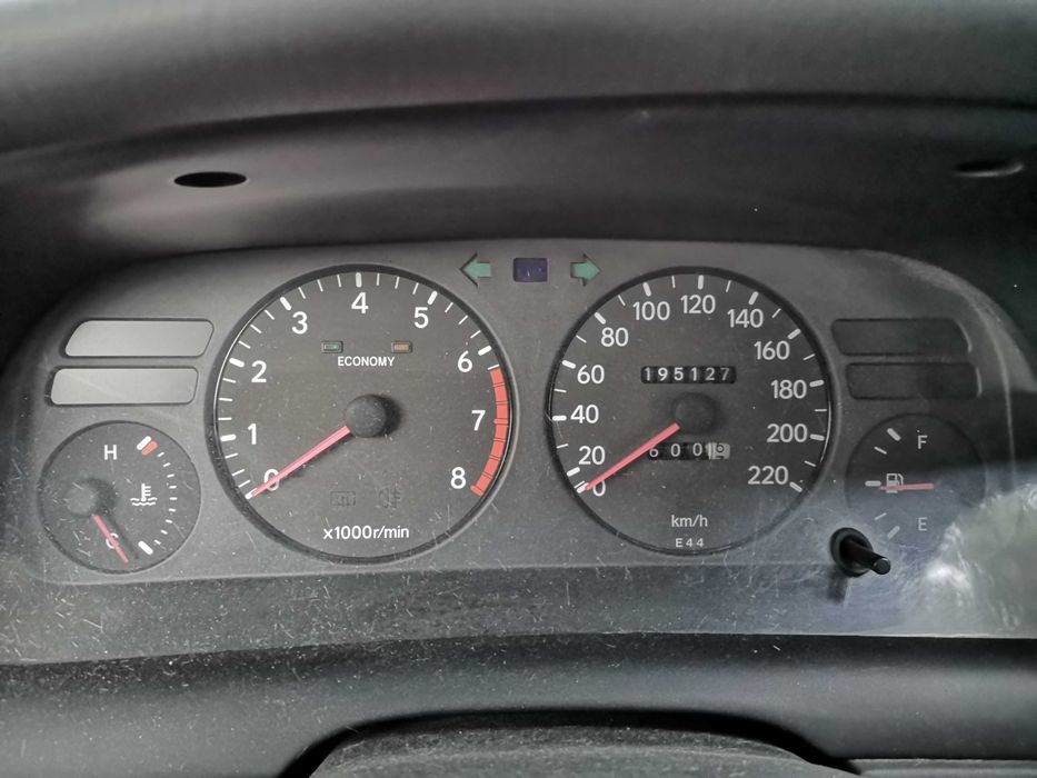 Toyota Corolla 1.3 XLi (1995) – 5 Portas – 195.127 km – Motor 4E-FE