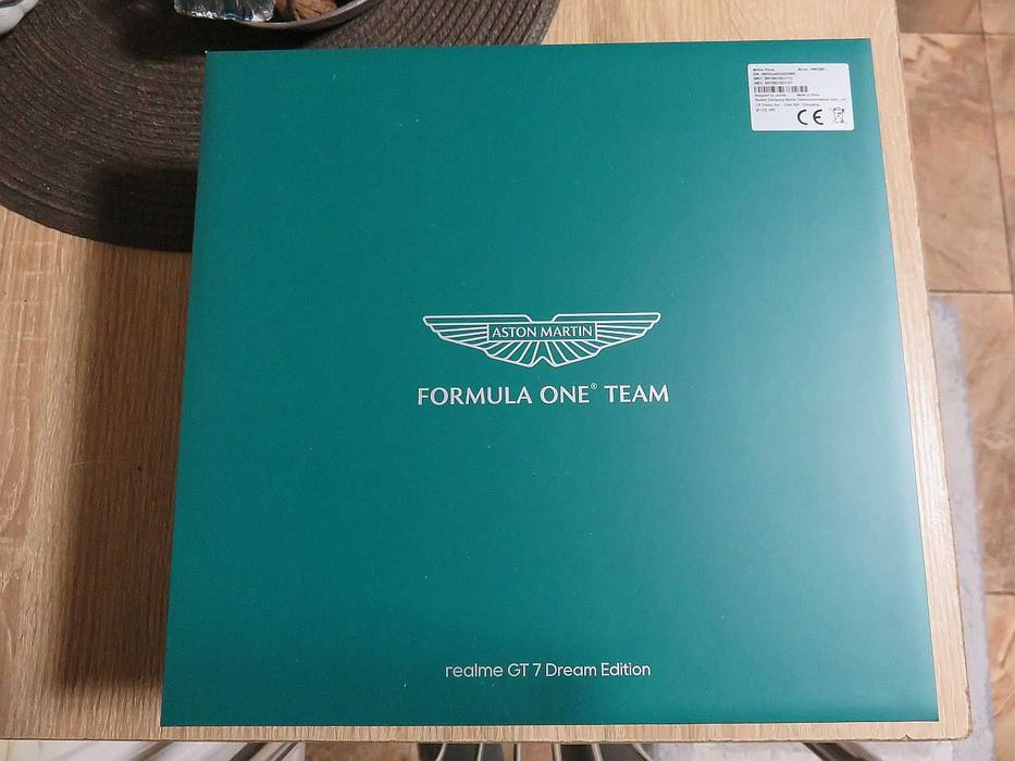 Realme GT 7 16/512GB ASTON MARTIN Specjal Edition