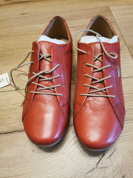 Buty damskie Lasocki, rozmiar 39 Nowe