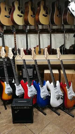 gitara elektryczna ze wzmacniaczem Prima St350 i wzm Ever Play 15W