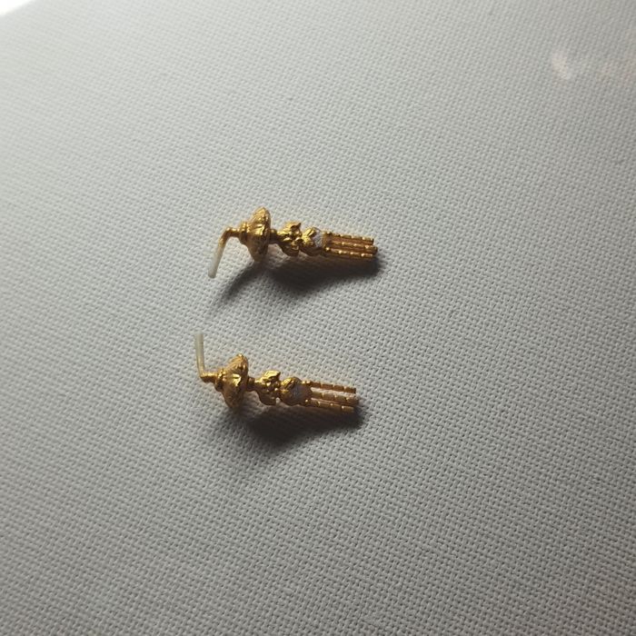 3д сережки Джинифаєр фанг воут