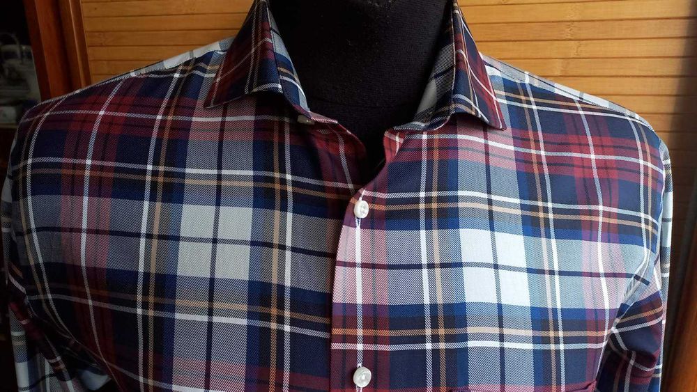 мужская рубашка OSCAR of SWEDEN  42/16.5 body fit