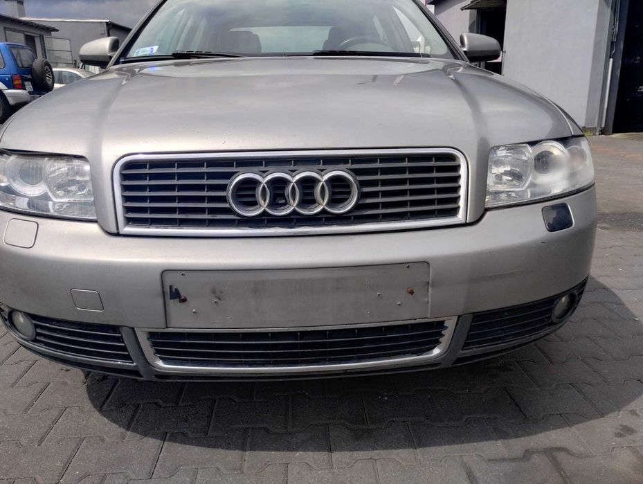 zderzak przód przedni Audi A4 B6 LY7Q, części
