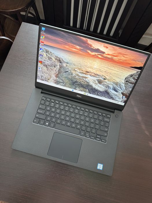 Dell precision 5530/ Xeon E-2176M/ 32GB/ 512GB SSD/ P1000 4GB