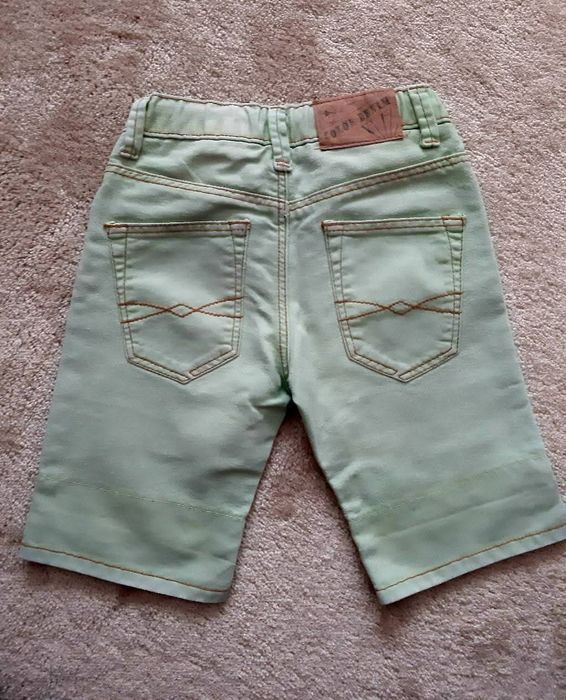 Calções BENETTON e ZARA   4 anos