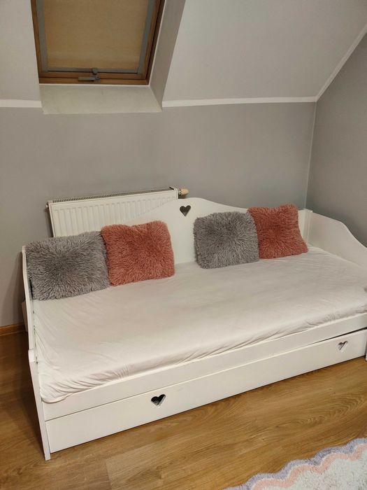 Łóżko dziecięce białe z materacem 90x2000