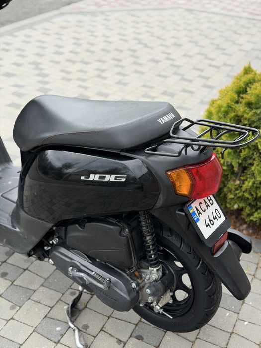 Продам Скутер Yamaha jog ay01