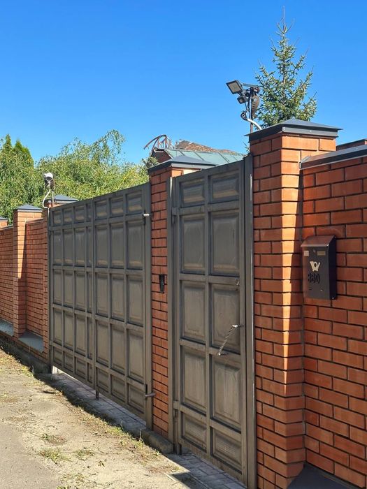 Срочно! Продам два дома, Пушкинская, Центр