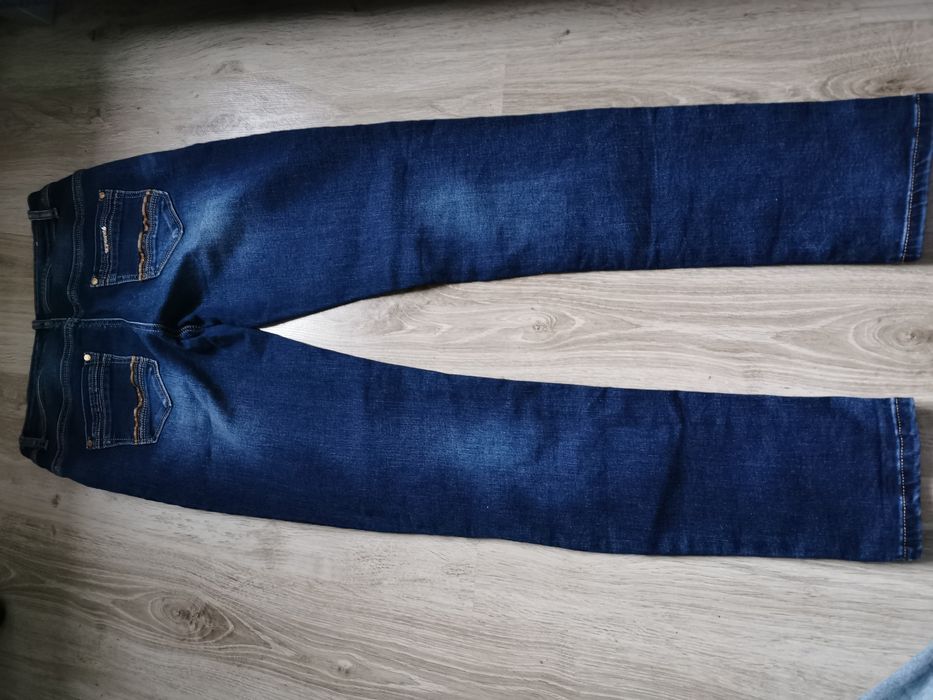 Spodnie jeansowe M jak nowe