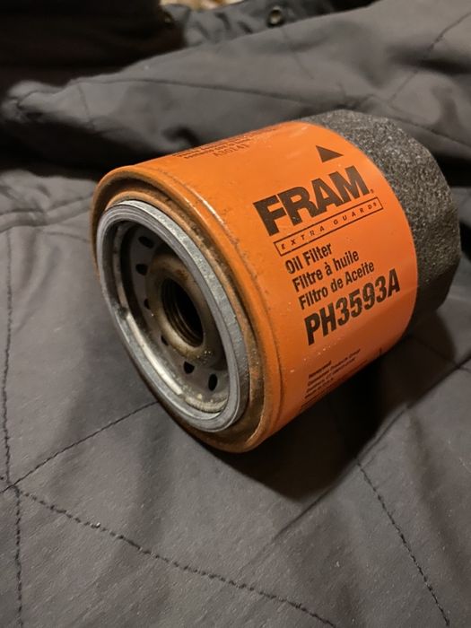 Фильтр масляный Farm  новый